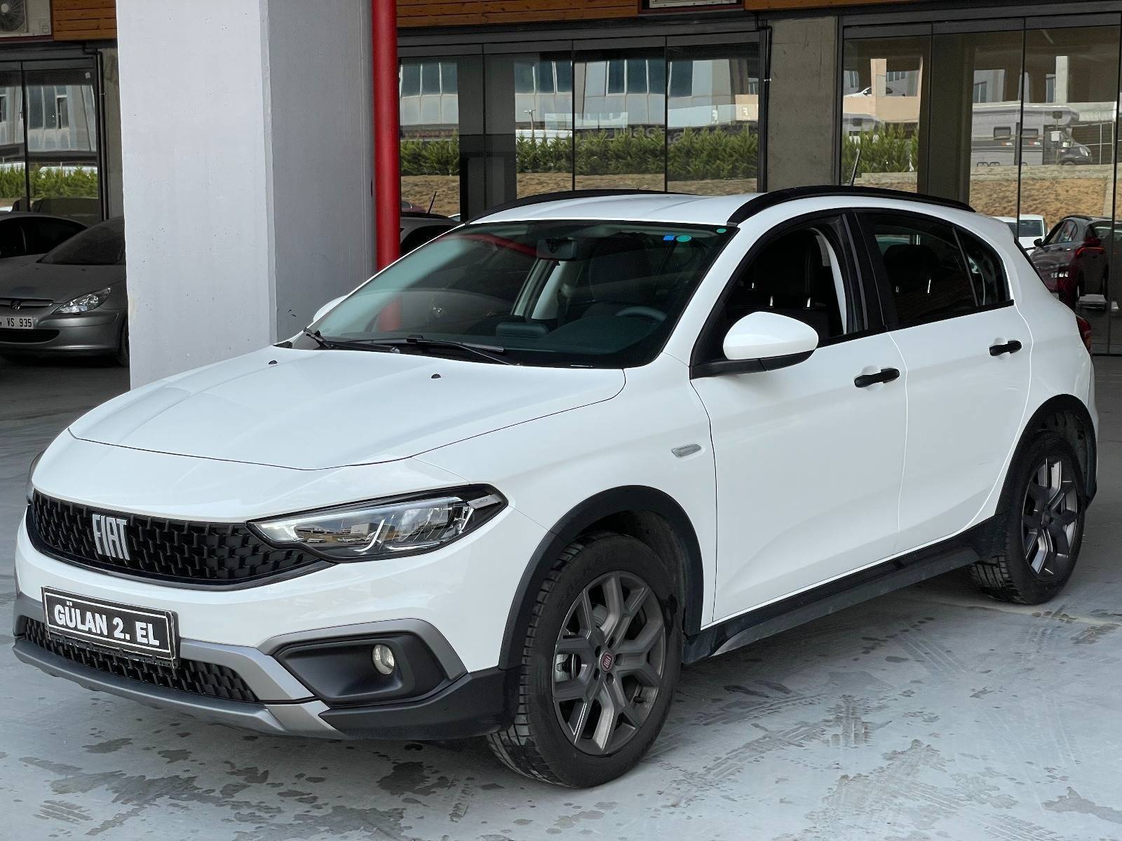 2.El Fiat Egea Cross 1.4 Fire Street | Manuel & Benzin | Beyaz ...