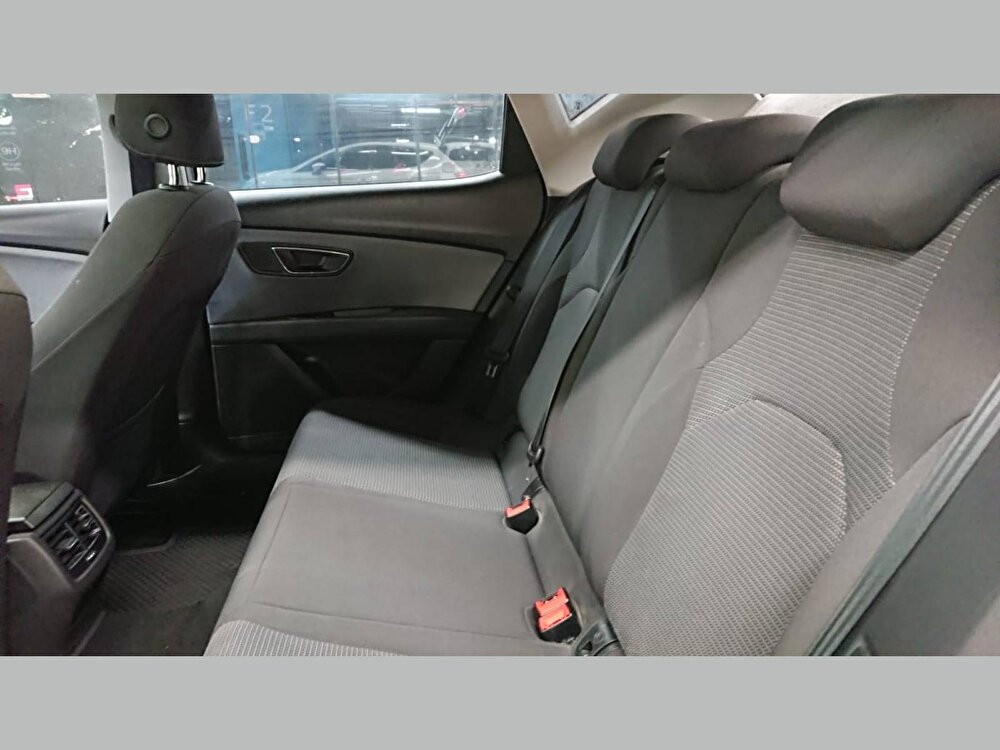 seat marka, leon hatchback 1.6 tdı start&stop style dsg model,  otomatik vites, dizel yakıt tipli otomobil 2