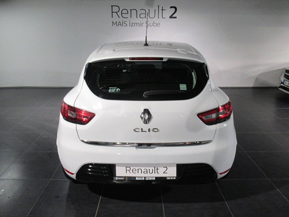 renault marka, clio hatchback 1.5 dcı touch edc model,  otomatik vites, dizel yakıt tipli otomobil 3