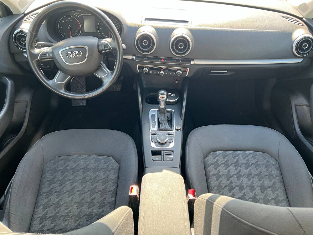 audi marka, a3 sportback 1.6 tdı attraction s-tronic model,  otomatik vites, dizel yakıt tipli otomobil 3