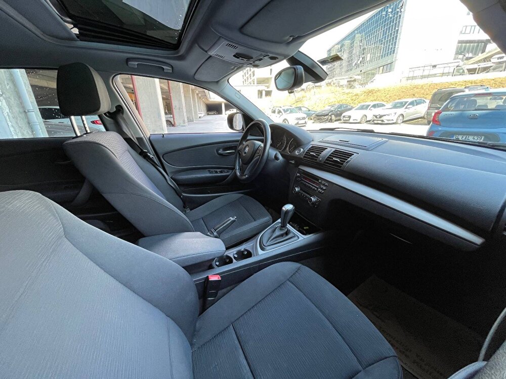 bmw marka, 1 serisi hatchback 116i premium tiptronic model,  otomatik vites, benzin + lpg yakıt tipli otomobil 2
