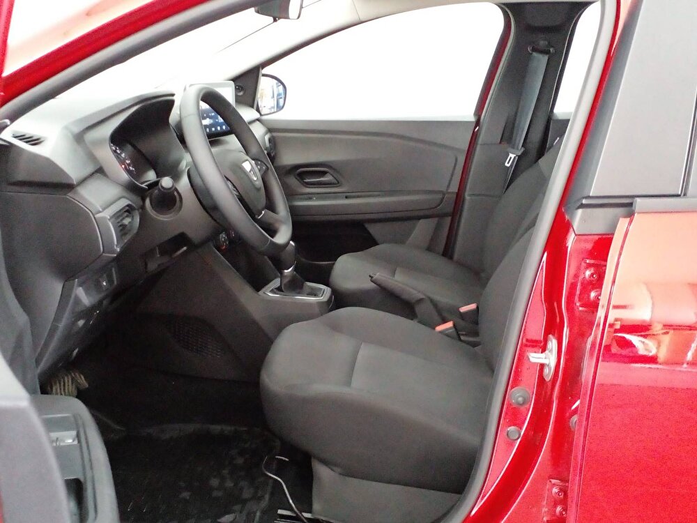 dacia marka, sandero hatchback 1.0 tce comfort x-tronic model,  otomatik vites, benzin yakıt tipli otomobil 2