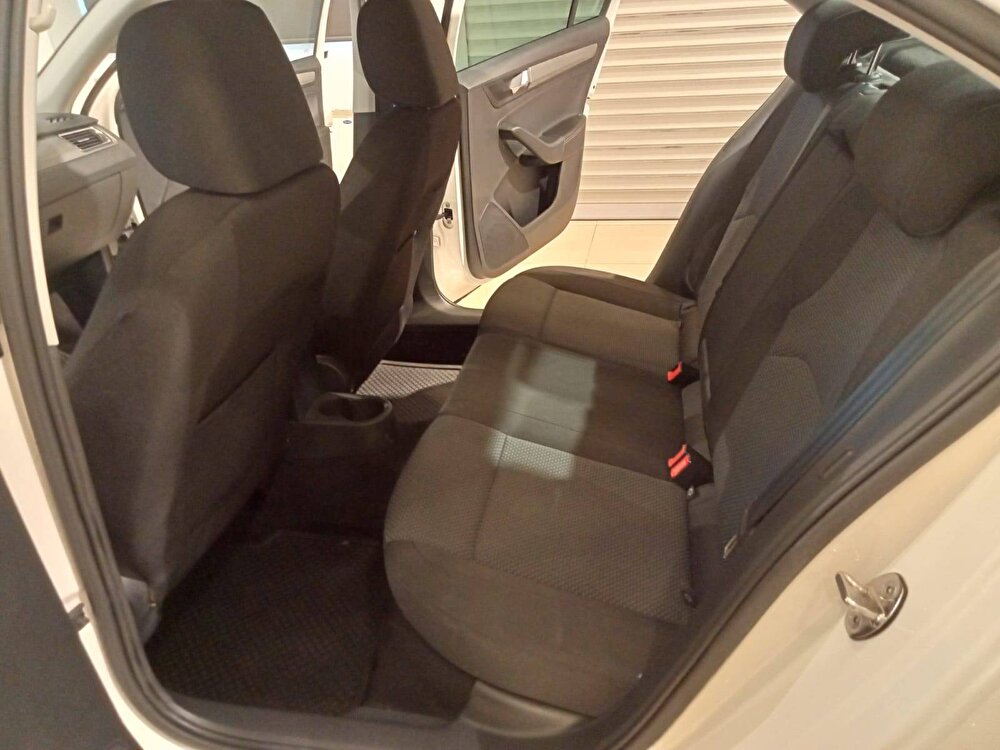 seat marka, toledo hatchback 1.4 tsı start&stop style dsg model,  otomatik vites, benzin yakıt tipli otomobil 2