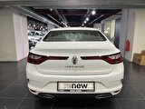 2023 Benzin Otomatik Renault Megane Beyaz İZMİR ŞUBE