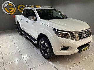 Nissan Navara Çift Kabin Pick-Up 2.3 dCi 190 4x4 Platinum Otomatik