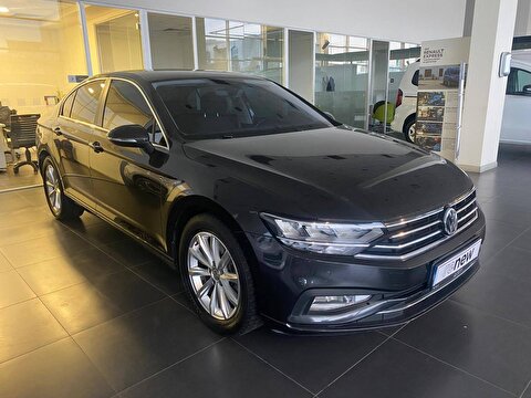 Volkswagen, Passat, Sedan 1.6 TDI BMT Business DSG, Otomatik, Dizel 2. el otomobil | renew Mobile