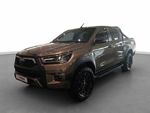 Toyota, Hi-Lux, Çift Kabin Pick-Up 2.4 D-4D 4x4 Invincible Otomatik, Otomatik, Dizel 2. el otomobil | renew Mobile