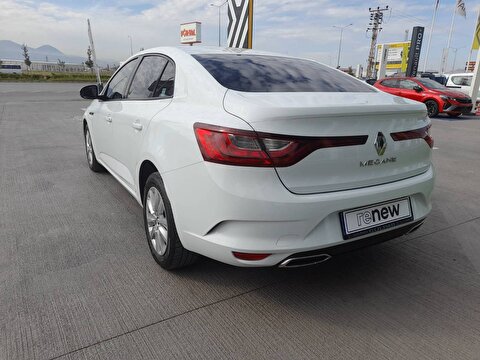 renault, megane, sedan 1.5 dcı touch edc, otomatik, dizel 2.el otomobil | renew 7