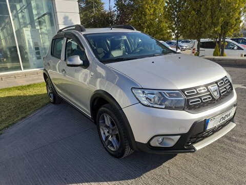 dacia, sandero, hatchback 0.9 tce stepway easy-r, otomatik, benzin 2.el otomobil | renew 3