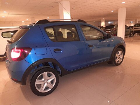 dacia, sandero, hatchback 1.5 dcı stepway easy-r, otomatik, dizel 2.el otomobil | renew 5