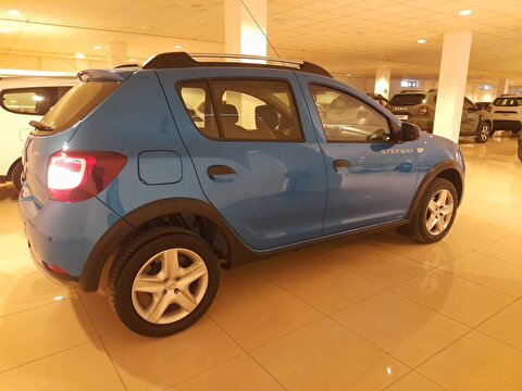 dacia, sandero, hatchback 1.5 dcı stepway easy-r, otomatik, dizel 2.el otomobil | renew 6