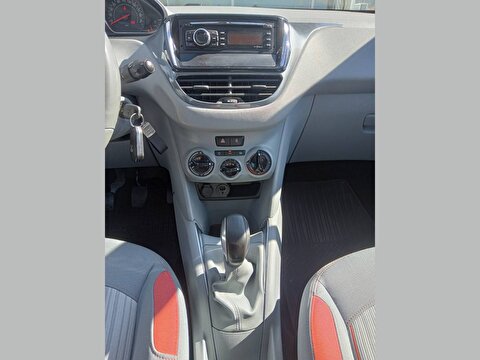 peugeot, 208, hatchback 1.2 vtı active, manuel, benzin 2.el otomobil | renew 6