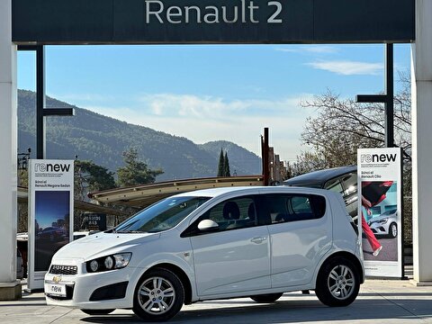 Chevrolet, Aveo, Hatchback 1.4 LT Otomatik, Otomatik, Benzin 2. el otomobil | renew Mobile