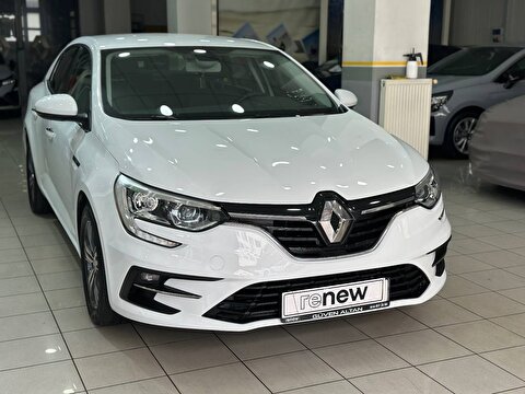 Renault, Megane, Sedan 1.3 TCe Touch EDC, Otomatik, Benzin 2. el otomobil | renew Mobile