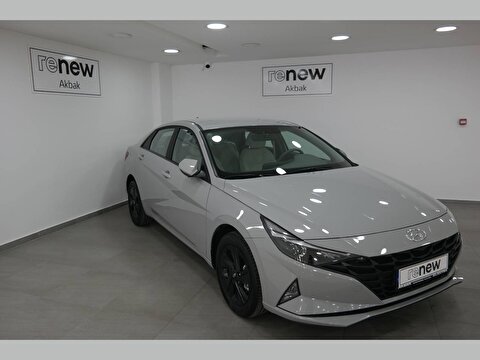 Hyundai, Elantra, Sedan 1.6 MPI Style Comfort Otomatik, Otomatik, Benzin 2. el otomobil | renew Mobile