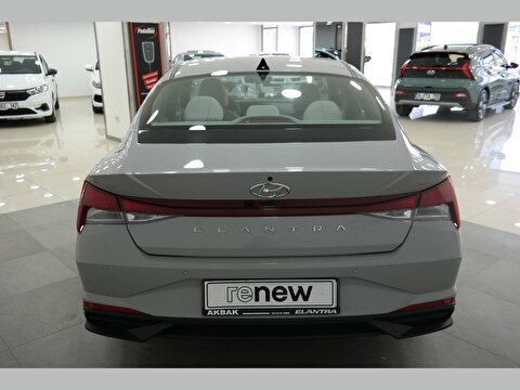 hyundai, elantra, sedan 1.6 mpı style comfort otomatik, otomatik, benzin 2.el otomobil | renew 5