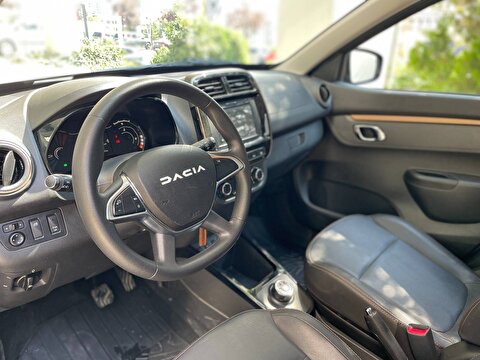 Dacia, Spring, Crossover 26.8 kWh Extreme CVT, Otomatik, Elektrik 2. el otomobil | renew Mobile