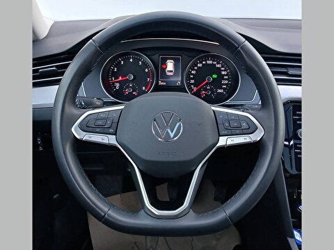 Volkswagen, Passat, Variant 1.5 TSI ACT Business DSG, Otomatik, Benzin 2. el otomobil | renew Mobile