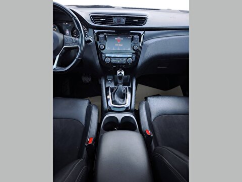 nissan, qashqai, suv 1.3 dıg-t midnight edition dct, otomatik, benzin 2.el otomobil | renew 19