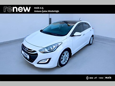 Hyundai, i30, Hatchback 1.6 CRDI Elite Alaşım Jant, Manuel, Dizel 2. el otomobil | renew Mobile