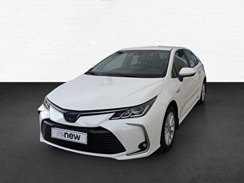 Toyota, Corolla, Sedan 1.8 Hybrid Dream e-CVT, Otomatik, Hybrid 2. el otomobil | renew Mobile