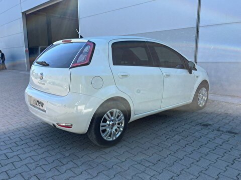 Fiat, Punto, Hatchback 1.4 Start&Stop Easy, Manuel, Benzin + LPG 2. el otomobil | renew Mobile