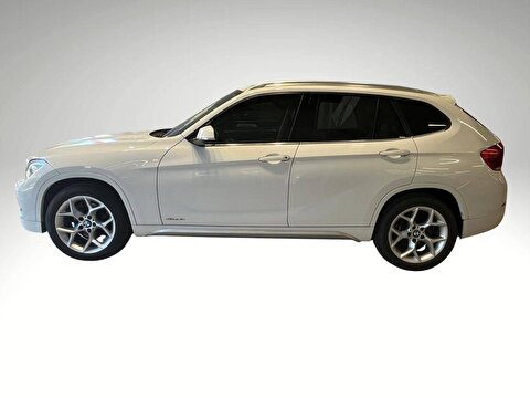 BMW, X1, SUV 1.6i sDrive X Line Otomatik, Otomatik, Benzin 2. el otomobil | renew Mobile