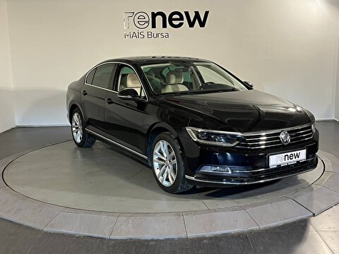 Volkswagen, Passat, Sedan 1.6 TDI BMT Highline DSG, Otomatik, Dizel 2. el otomobil | renew Mobile