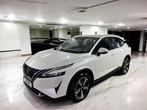 Nissan, Qashqai, SUV 1.3 DIG-T 12V MHEV Design Pack X-tronic, Otomatik, MHEV 2. el otomobil | renew Mobile