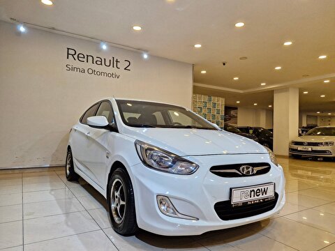 Hyundai, Accent Blue, Sedan 1.6 CRDI Mode Otomatik, Otomatik, Dizel 2. el otomobil | renew Mobile