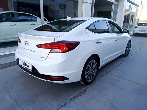 hyundai, elantra, sedan 1.6 mpı elite otomatik, otomatik, benzin 2.el otomobil | renew 18