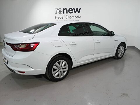 renault, megane, sedan 1.3 tce joy comfort edc, otomatik, benzin 2.el otomobil | renew 9