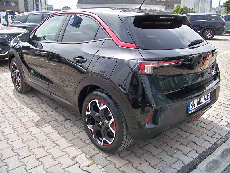 2023 Benzin Otomatik Opel Mokka Siyah YÜZBAŞIOĞLU