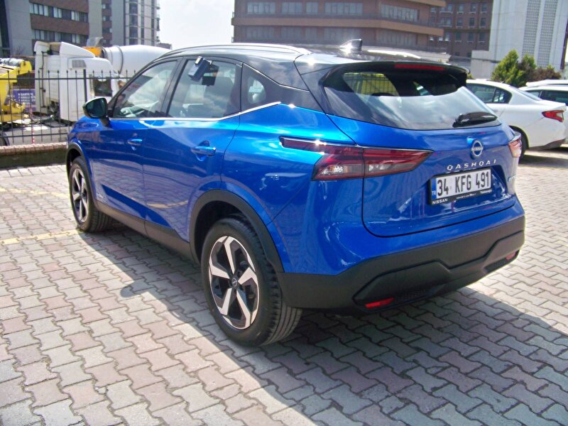 2023 Hybrid Otomatik Nissan Qashqai Mavi YÜZBAŞIOĞLU
