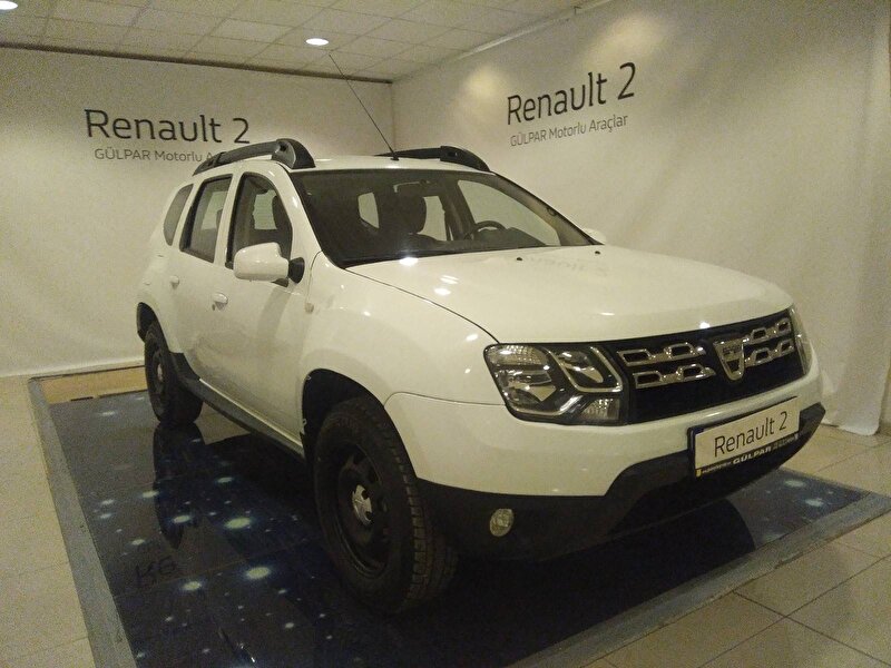 2 el dacia duster 1 5 dci 4x2 ambiance manuel dizel beyaz kayseri 2el