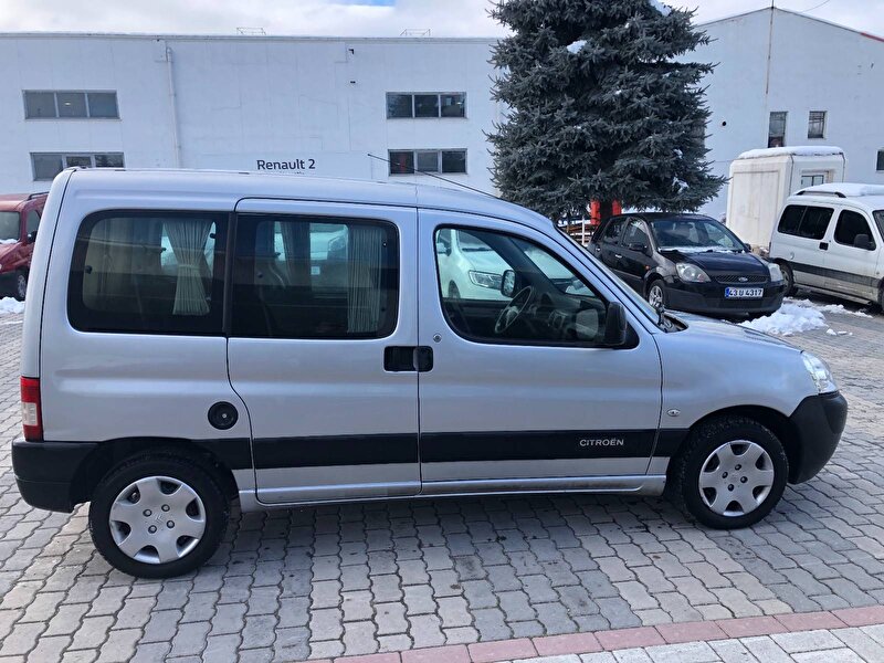 citroen berlingo anahtar kabı