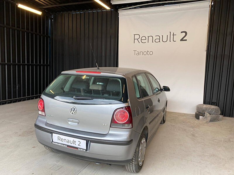 Volkswagen Polo Hatchback 1.4 Trendline Benzin + LPG