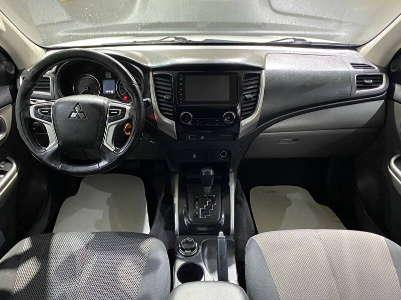 2018 Dizel Otomatik Mitsubishi L 200 Beyaz GÜREL OTO PLAZA