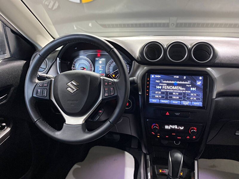 Suzuki Vitara SUV 1.4 BoosterJet 48V SHVS 4x2 GL Elegance Tek Renk Otomatik