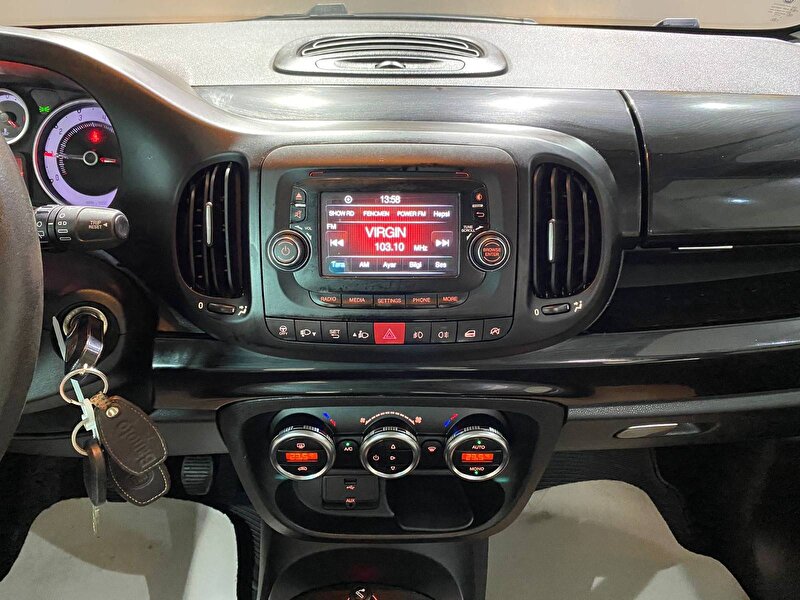 Fiat 500 L MPV 0.9 TwinAir Start&Stop Beats Edition