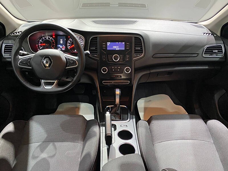 Renault Megane Sedan 1.3 TCe Joy EDC