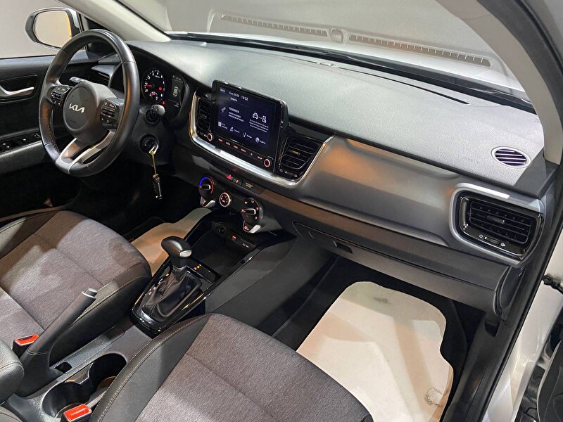 Kia Stonic SUV 1.4 MPI Cool Otomatik