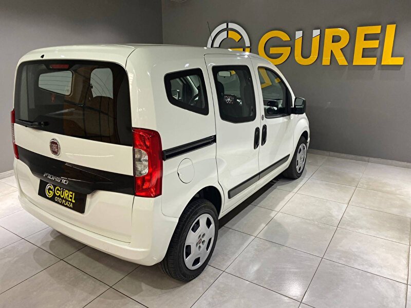 Fiat Fiorino Combi 1.3 MultiJet Pop