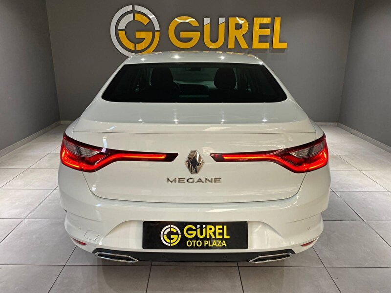 Renault Megane Sedan 1.3 TCe Joy EDC