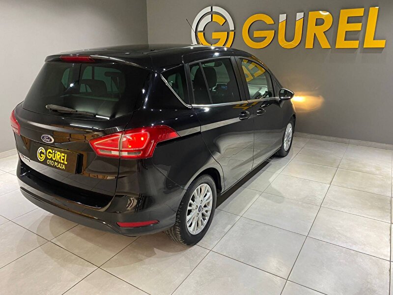 Ford B-Max MPV 1.4 Titanium