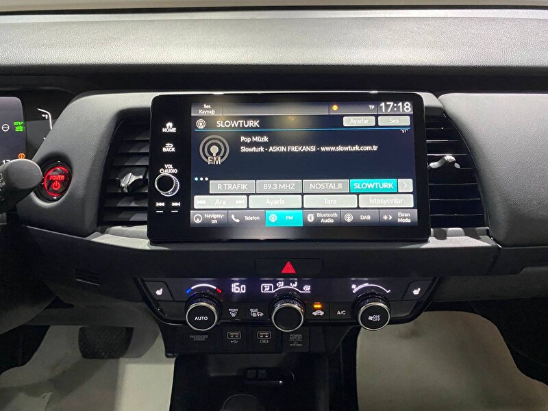 Honda Jazz Hatchback 1.5 i-MMD Hybrid Advance CVT