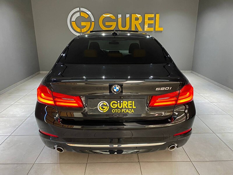 BMW 5 Serisi Sedan 520i Luxury Line Otomatik