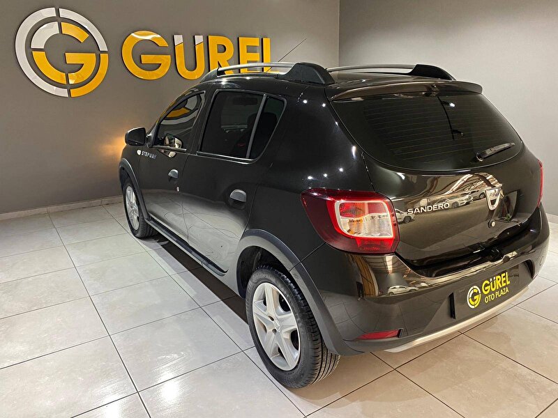 Dacia Sandero Hatchback 1.5 DCI Stepway