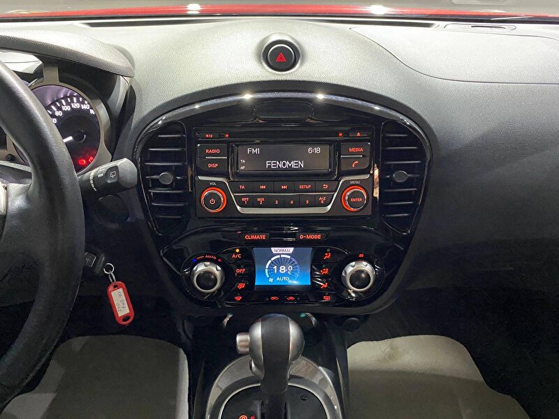 Nissan Juke Crossover 1.6 Sky Pack CVT