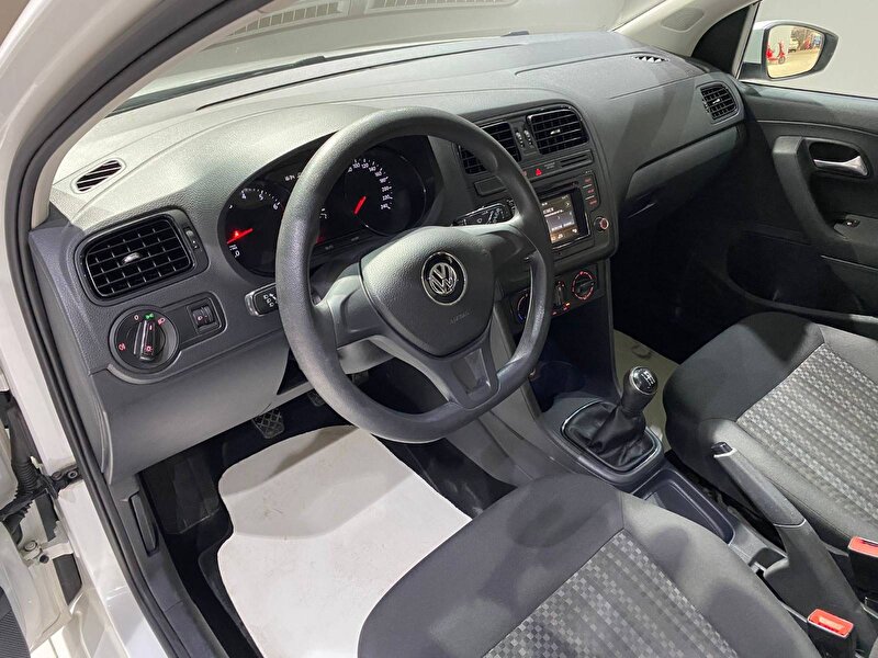 Volkswagen Polo Hatchback 1.0 Trendline